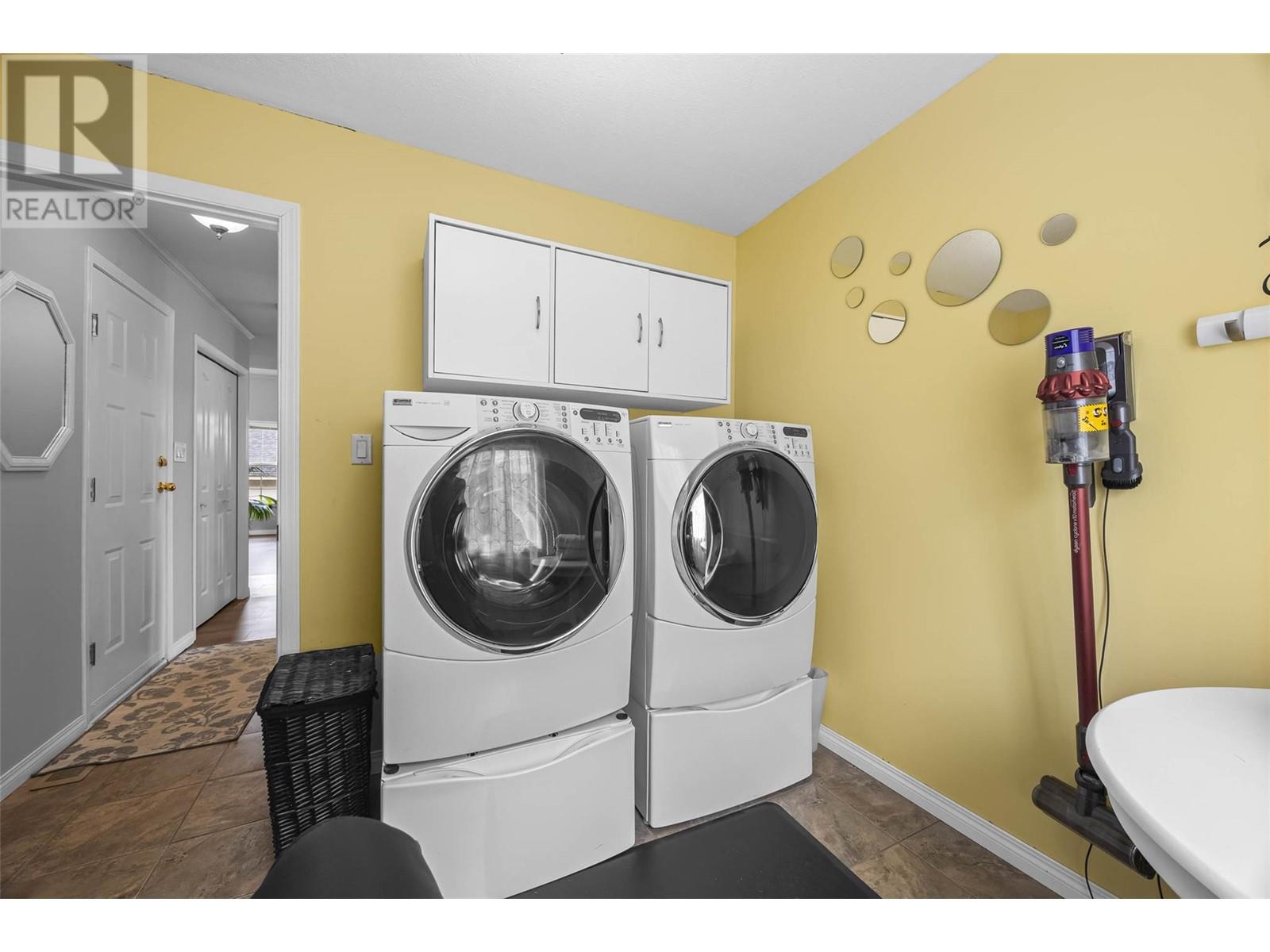 943 Bebek Road, Kamloops, British Columbia  V2B 6P9 - Photo 22 - 10350818