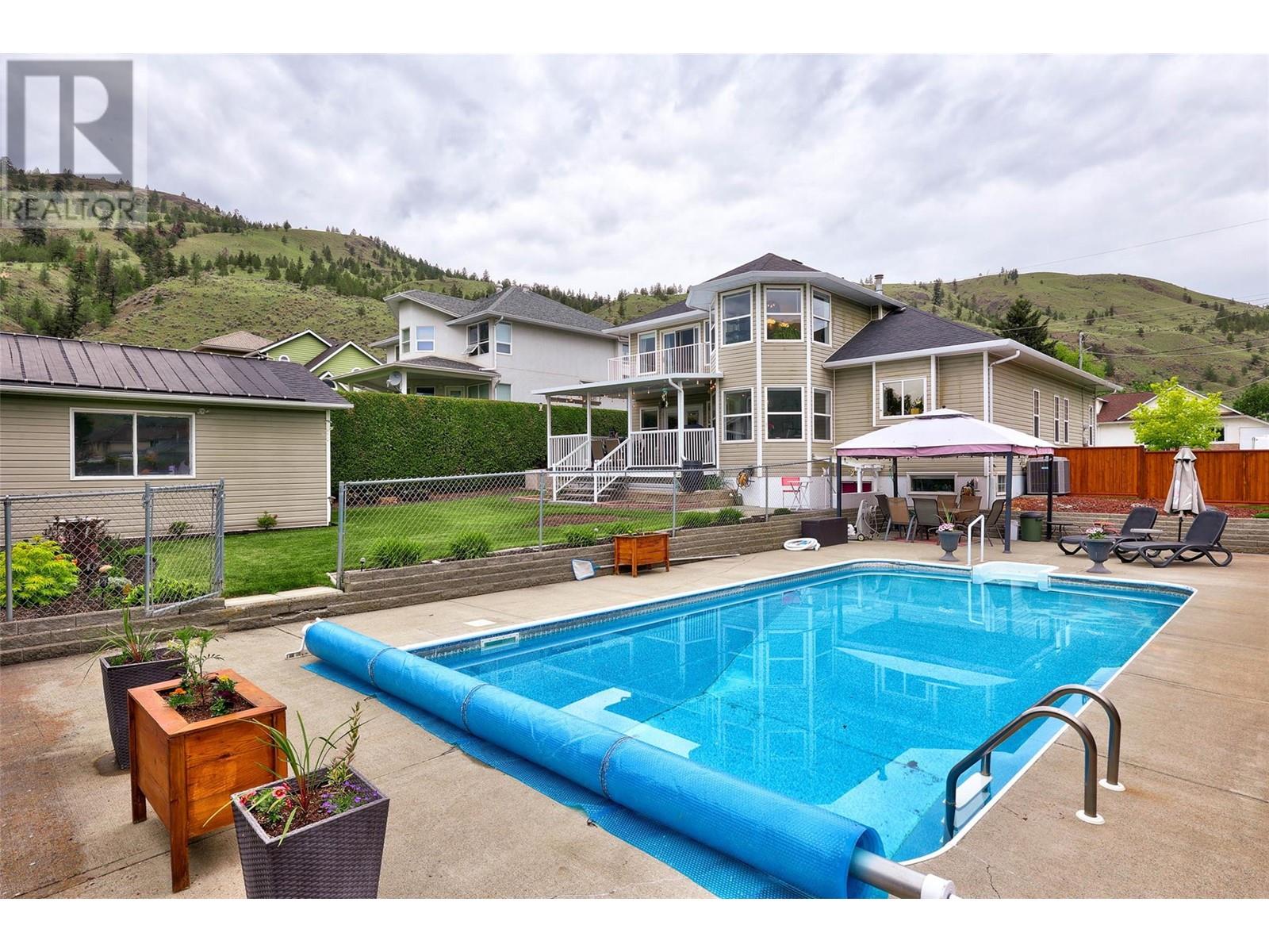 943 Bebek Road, Kamloops, British Columbia  V2B 6P9 - Photo 46 - 10350818