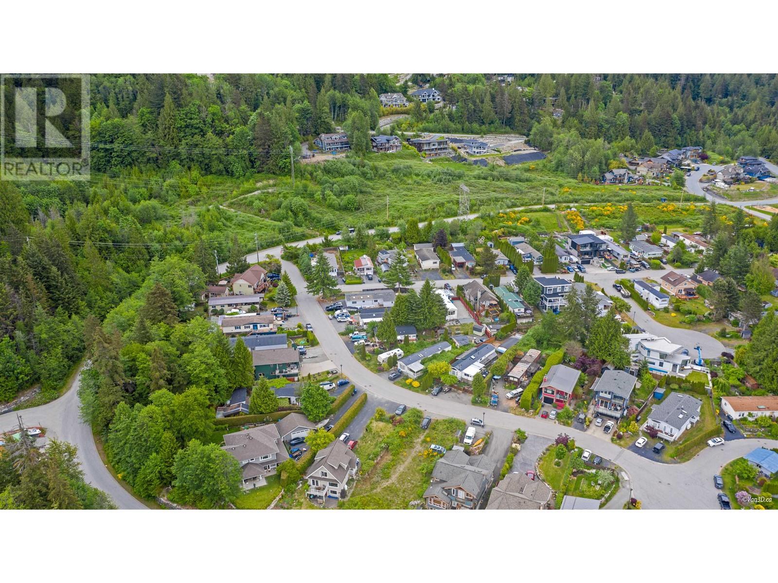 746 Upper Crescent, Squamish, British Columbia  V8E 0V7 - Photo 39 - R3009069