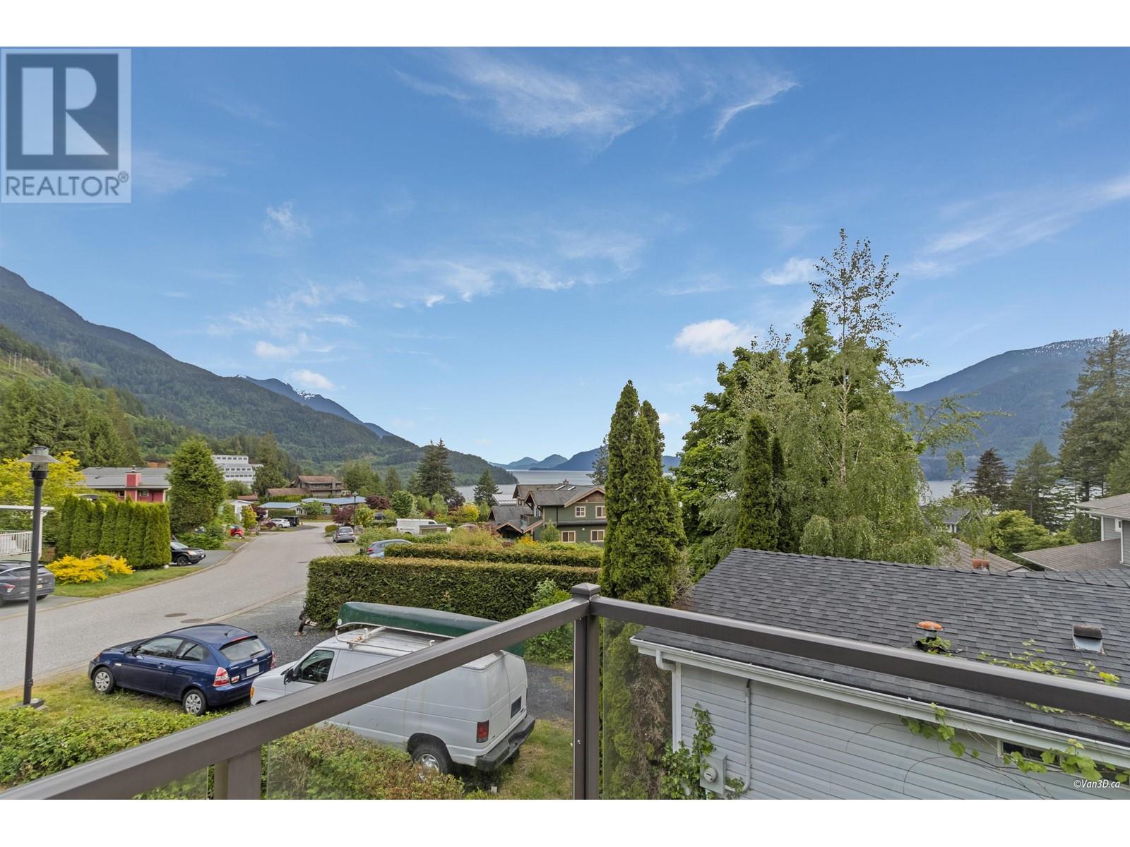 746 Upper Crescent, Squamish, British Columbia  V8E 0V7 - Photo 7 - R3009069