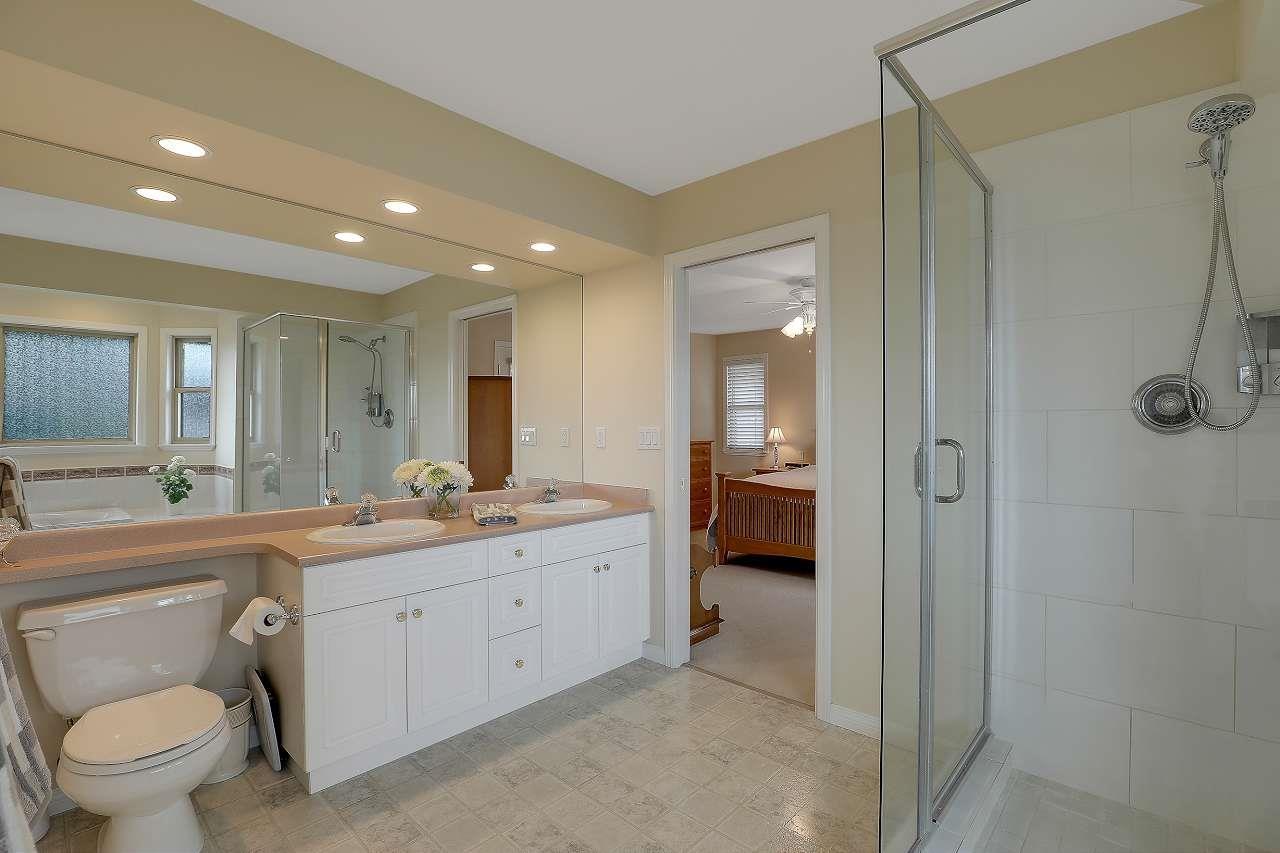 8020 Kestrel Court, Surrey, British Columbia  V3W 0V1 - Photo 21 - R3011192
