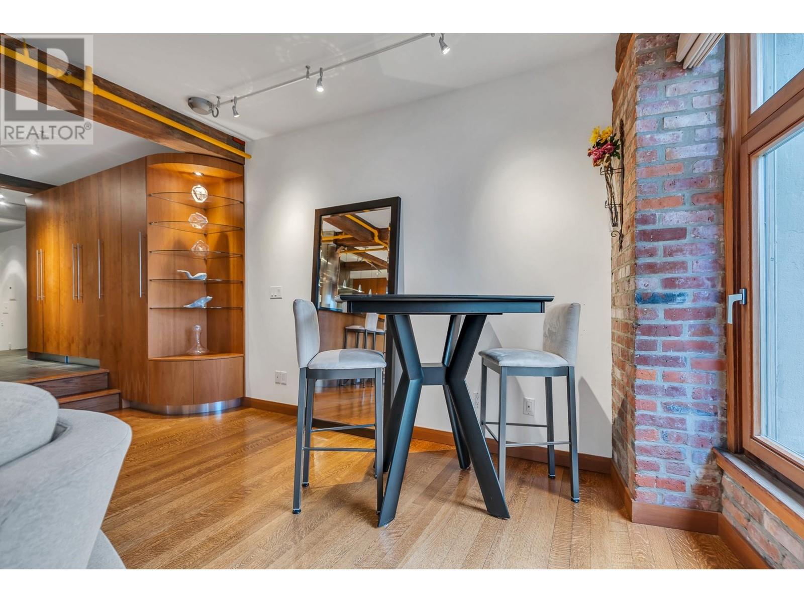 Listing Picture 18 of 37 : 804 518 BEATTY STREET, Vancouver / 溫哥華 - 魯藝地產 Yvonne Lu Group - MLS Medallion Club Member