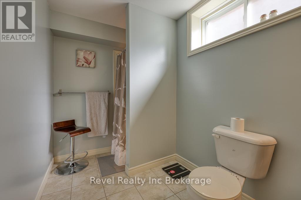 7 Woodhatch Crescent, Ingersoll, Ontario  N5C 0A2 - Photo 37 - X12197011