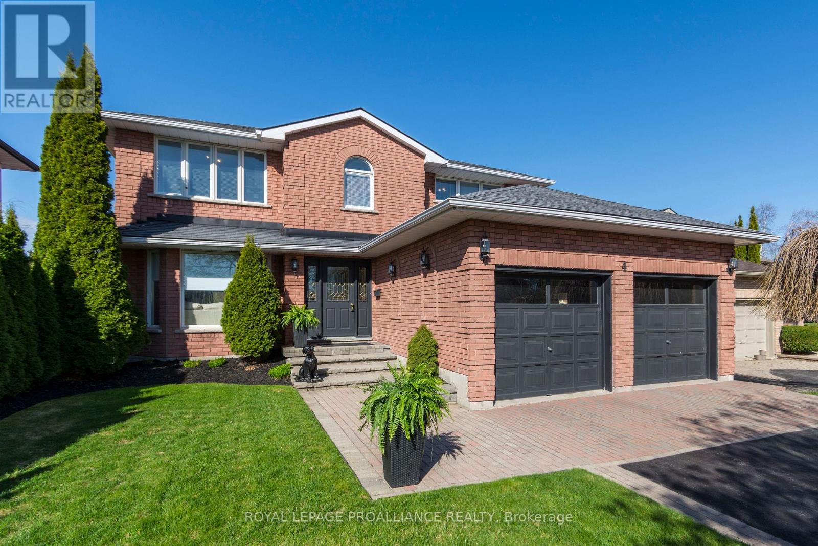 Property at 4 QUEENSBORO COURT image 1