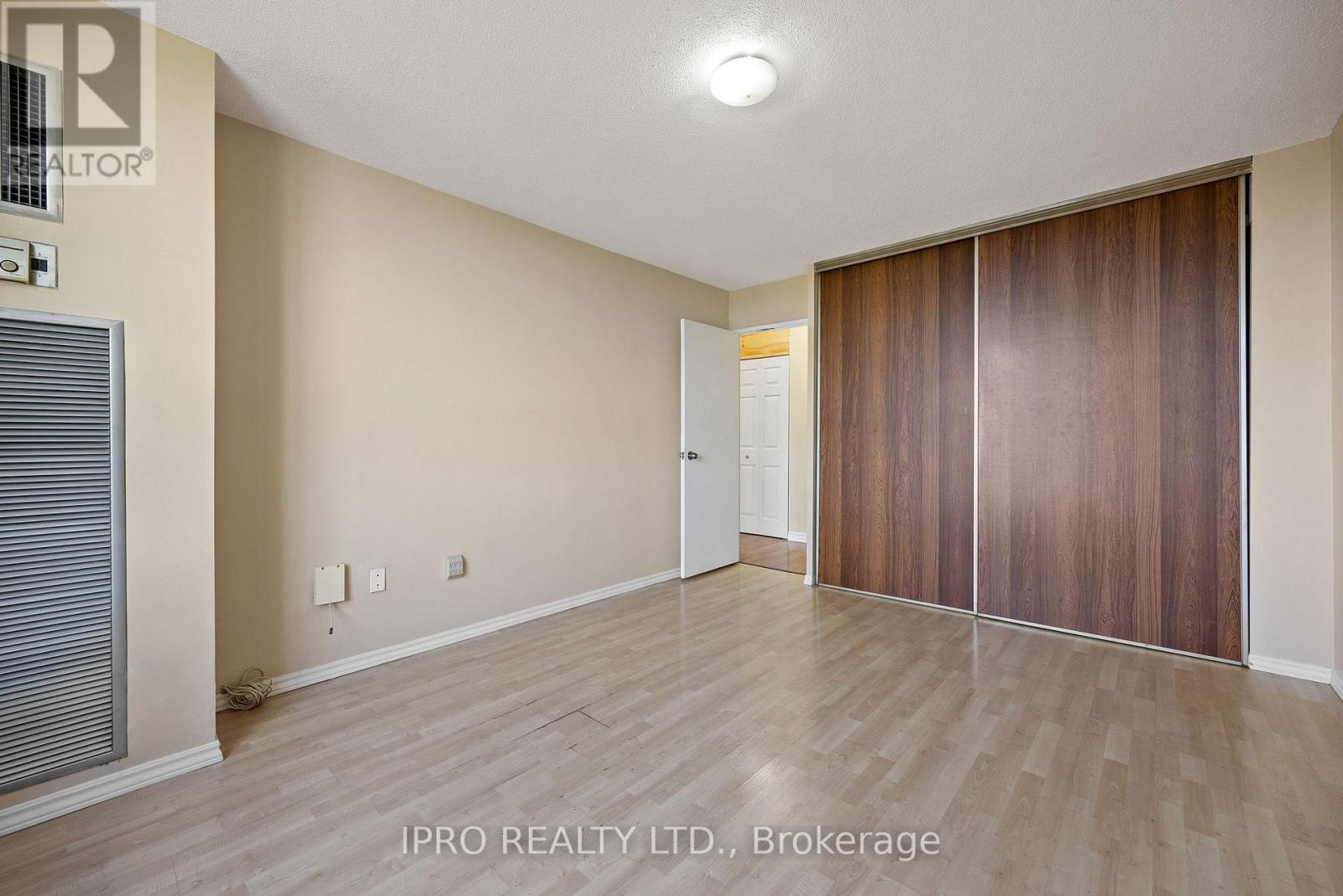 1203 - 260 Seneca Hill Drive, Toronto, Ontario  M2J 4S6 - Photo 11 - C12197020