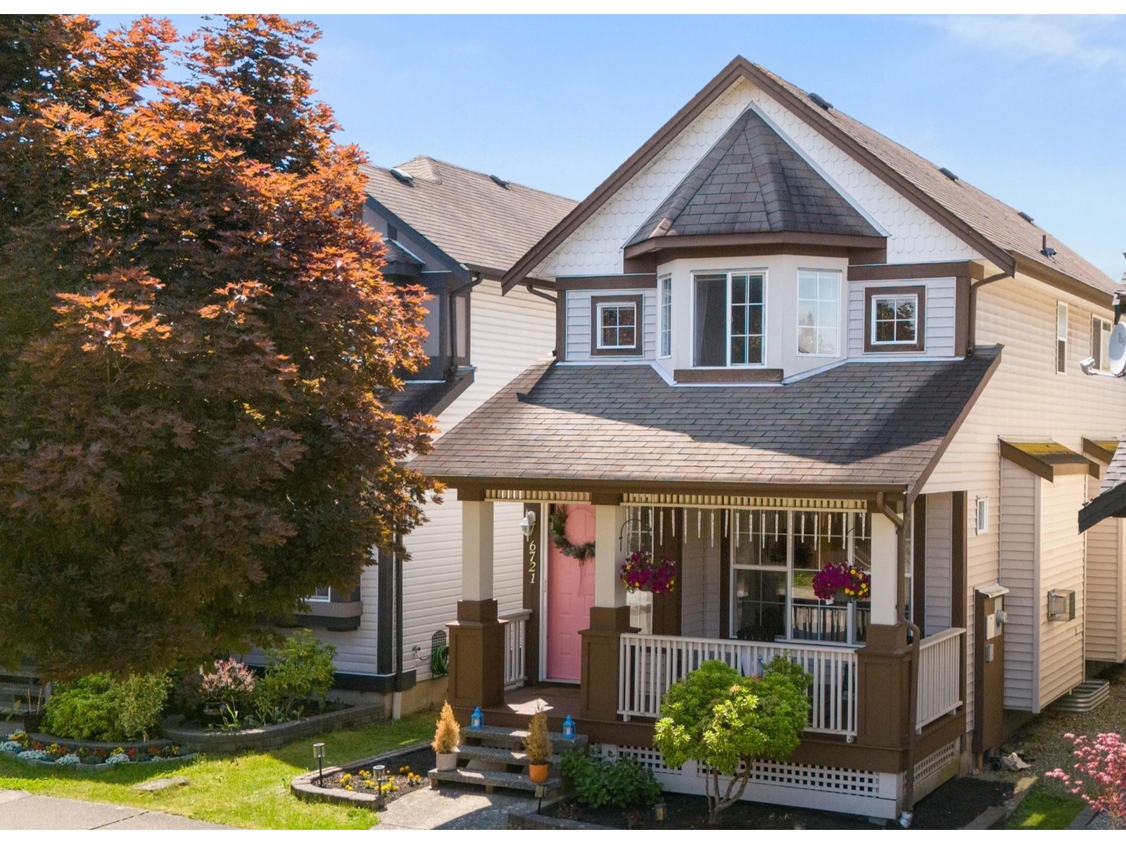 6721 184A STREET, surrey, British Columbia