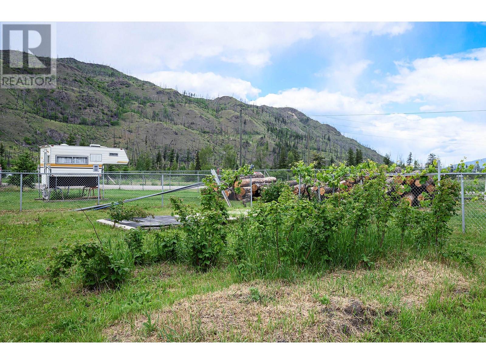 3215 Yellowhead Highway, Barriere, British Columbia  V0E 2E0 - Photo 50 - 10342580