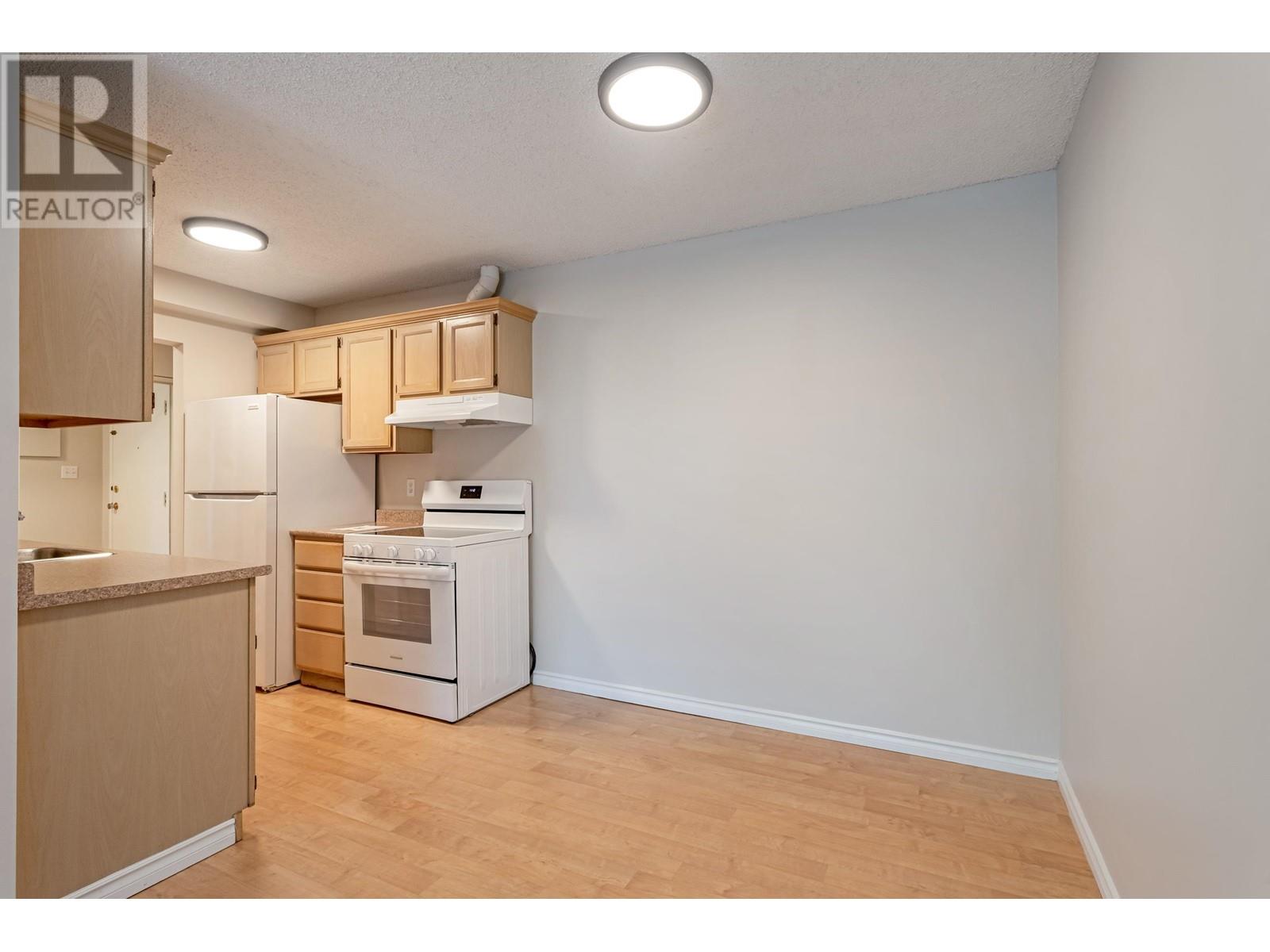 407 150 E 15th Street, North Vancouver, British Columbia  V7L 4N9 - Photo 9 - R3011022