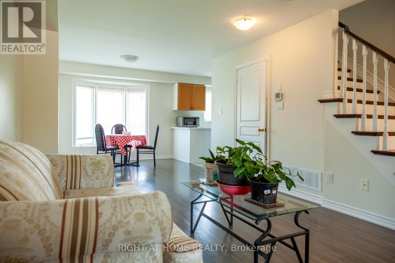 68 Trevino Circle, Barrie, Ontario  L4M 6T9 - Photo 3 - S12197018