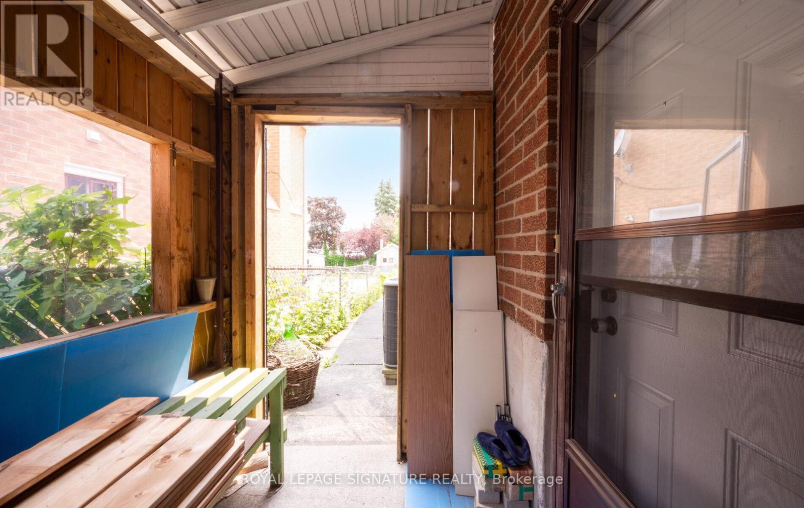 100 Madison Street, Brampton, Ontario  L6S 3C5 - Photo 26 - W12197030