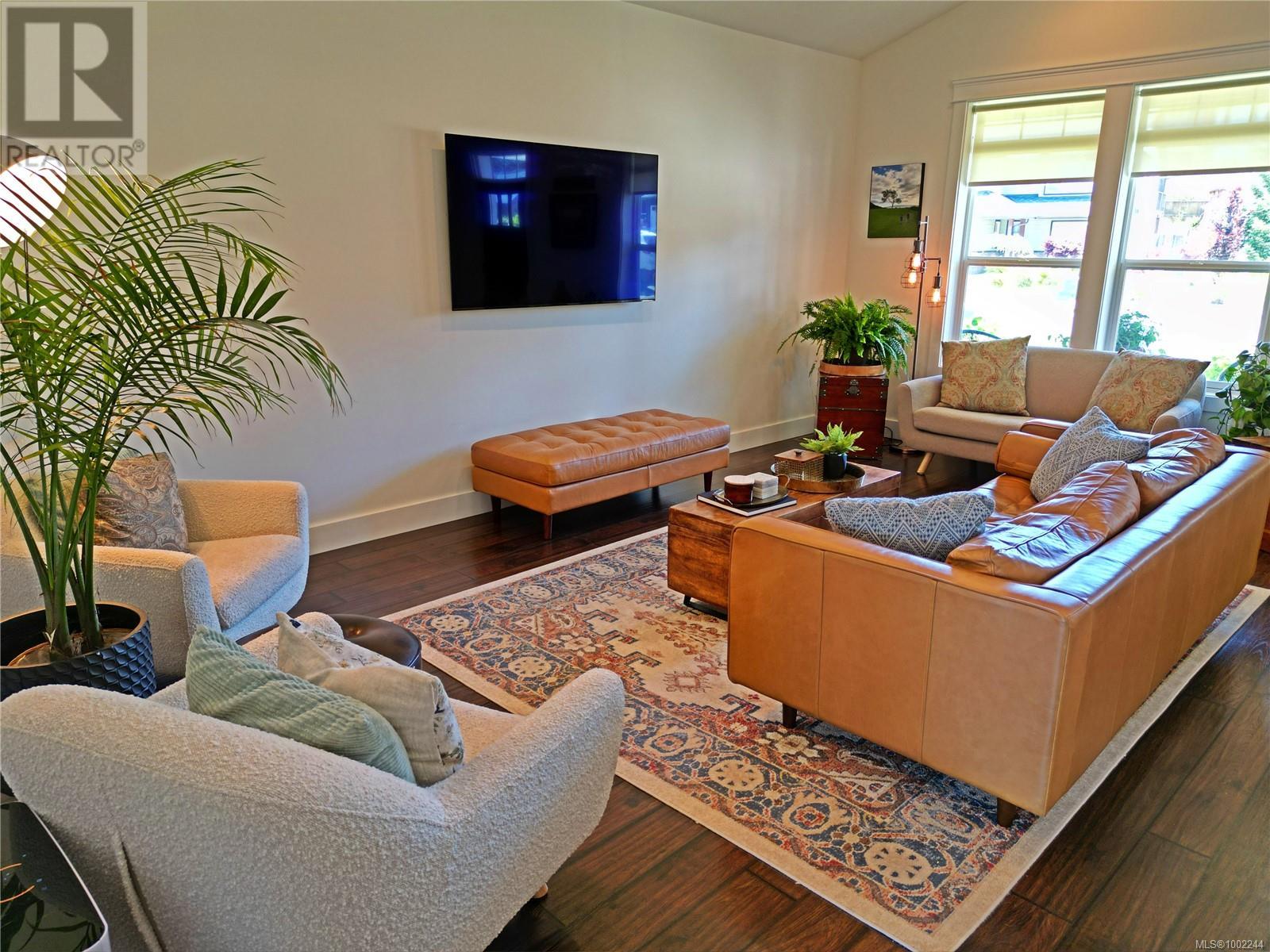 Property at 3558 Swordfern Lane image 4