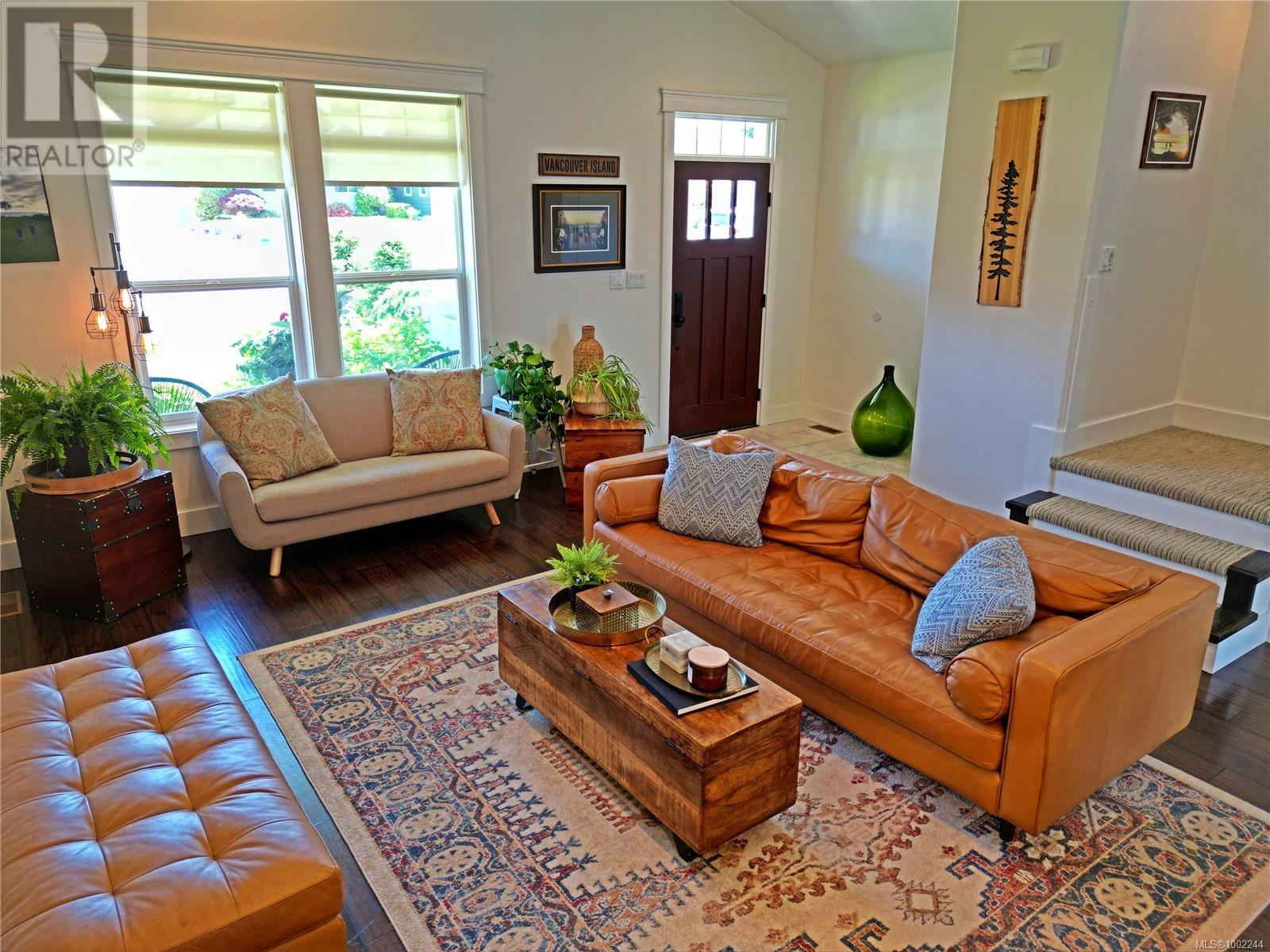 Property at 3558 Swordfern Lane image 3