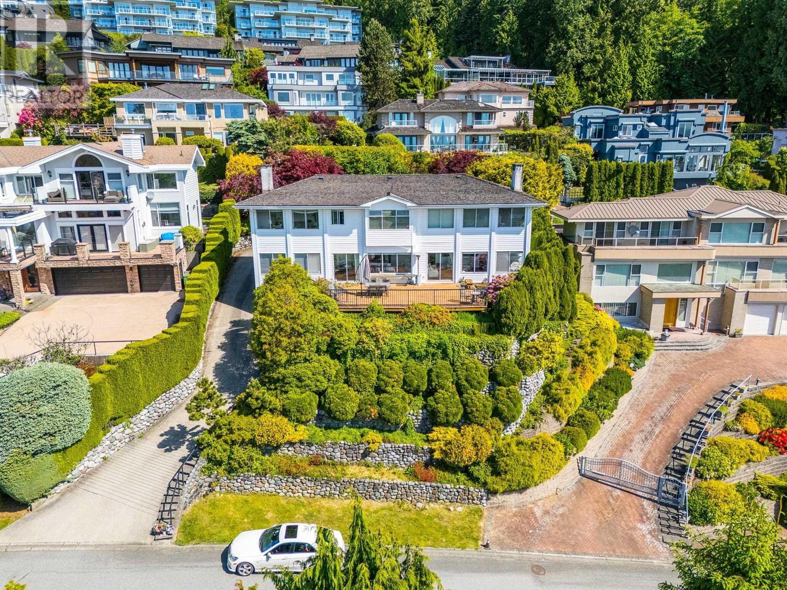 2585 Westhill Way, West Vancouver, British Columbia  V7S 3E4 - Photo 6 - R3011290