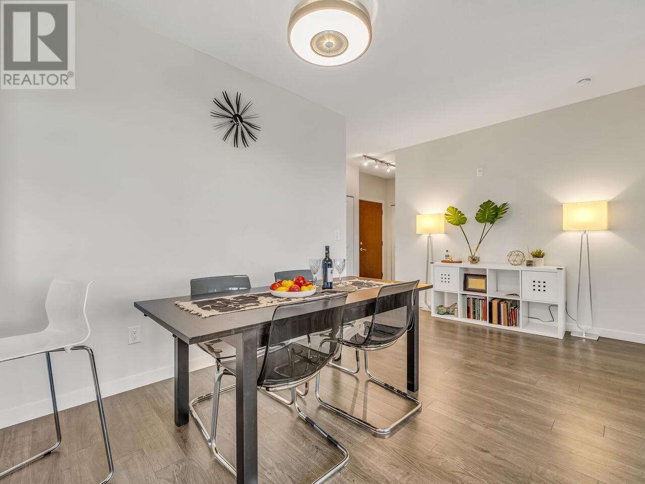 408 1151 Windsor Mews, Coquitlam, British Columbia  V3B 0M9 - Photo 8 - R3011252
