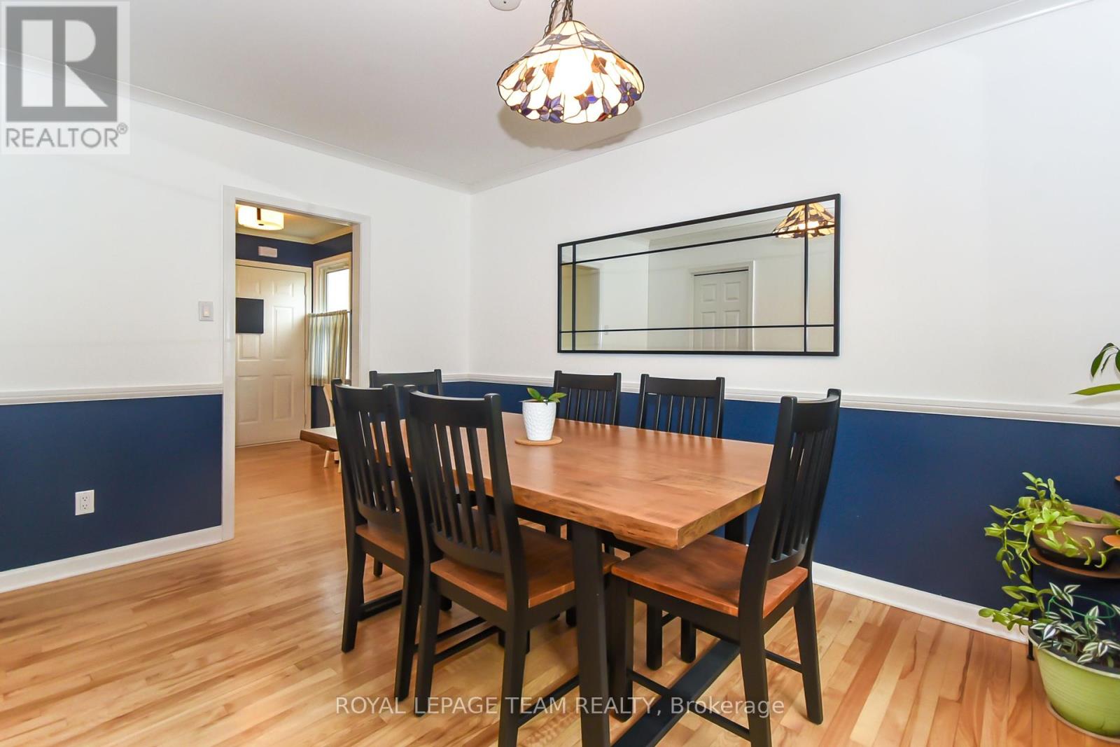1613 Digby Street, Ottawa, Ontario  K1G 0P5 - Photo 19 - X12197062