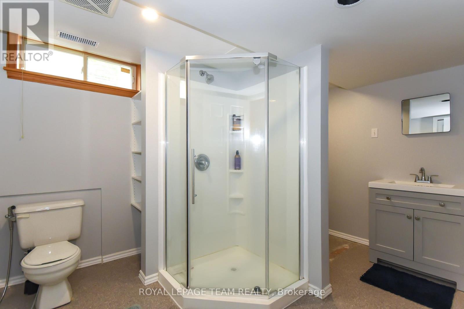 1613 Digby Street, Ottawa, Ontario  K1G 0P5 - Photo 40 - X12197062