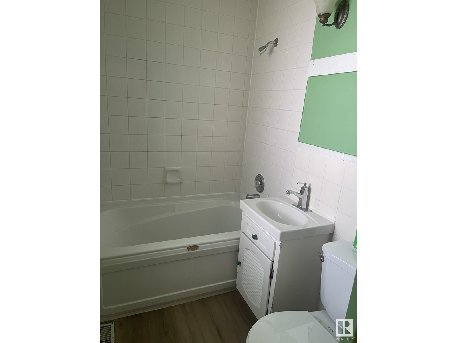 12202 105 St Nw, Edmonton, Alberta  T5G 2N8 - Photo 10 - E4440122