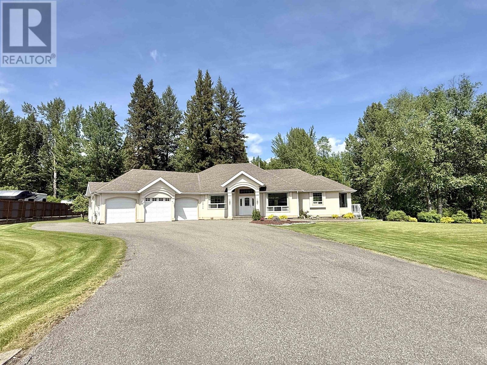 2016 Gamache Road, Quesnel, British Columbia  V2J 7A8 - Photo 1 - R3011480