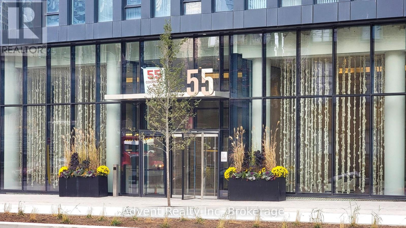 3105 - 55 Cooper Street, Toronto, Ontario  M5E 0G1 - Photo 2 - C12197071