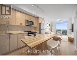 918 - 2545 SIMCOE STREET N, Oshawa, Ontario