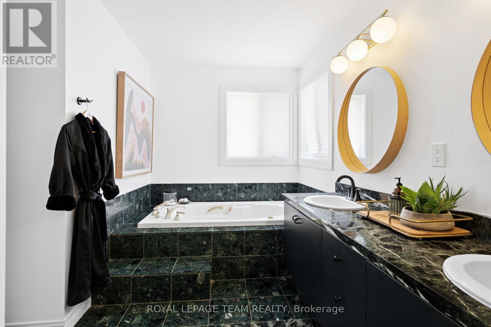 1317 Revell Drive, Ottawa, Ontario  K4M 1K8 - Photo 29 - X12114157