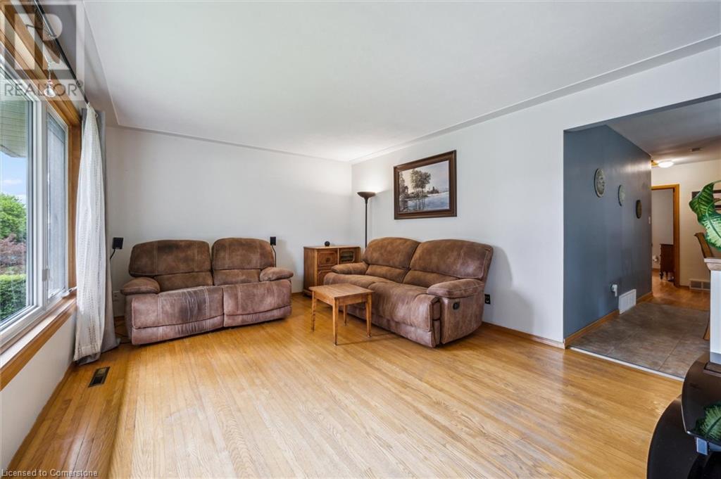 Property at 176 SEKURA Street image 5