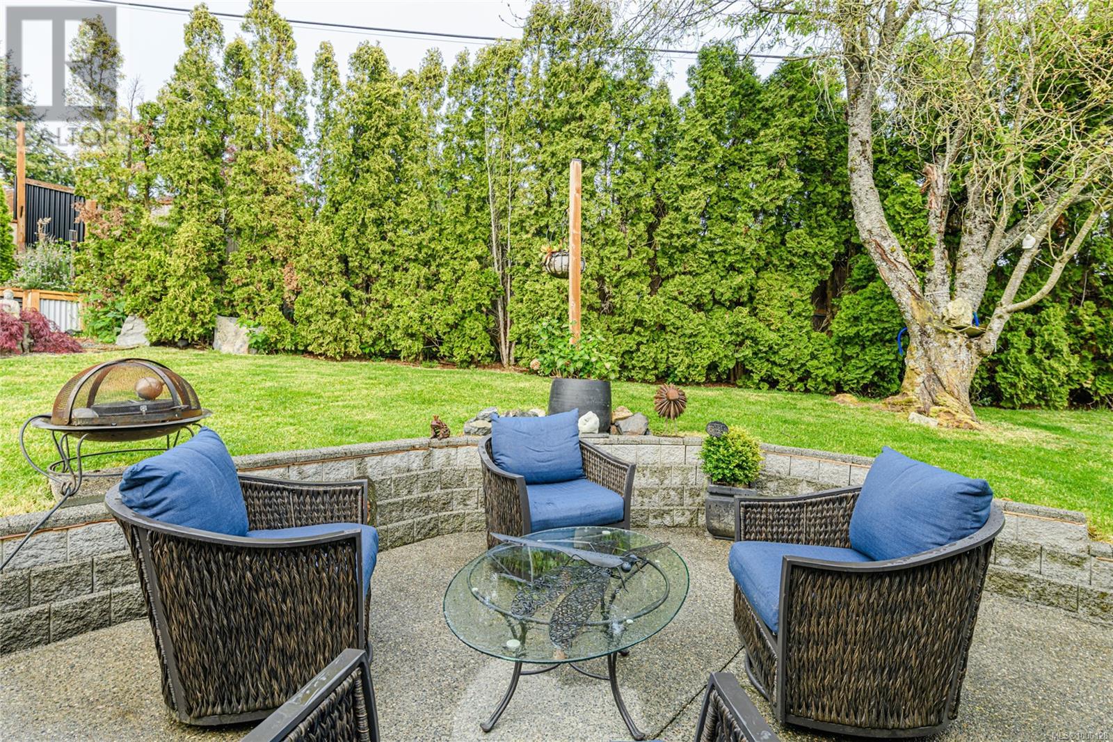Property at 870 Pendene Pl image 1