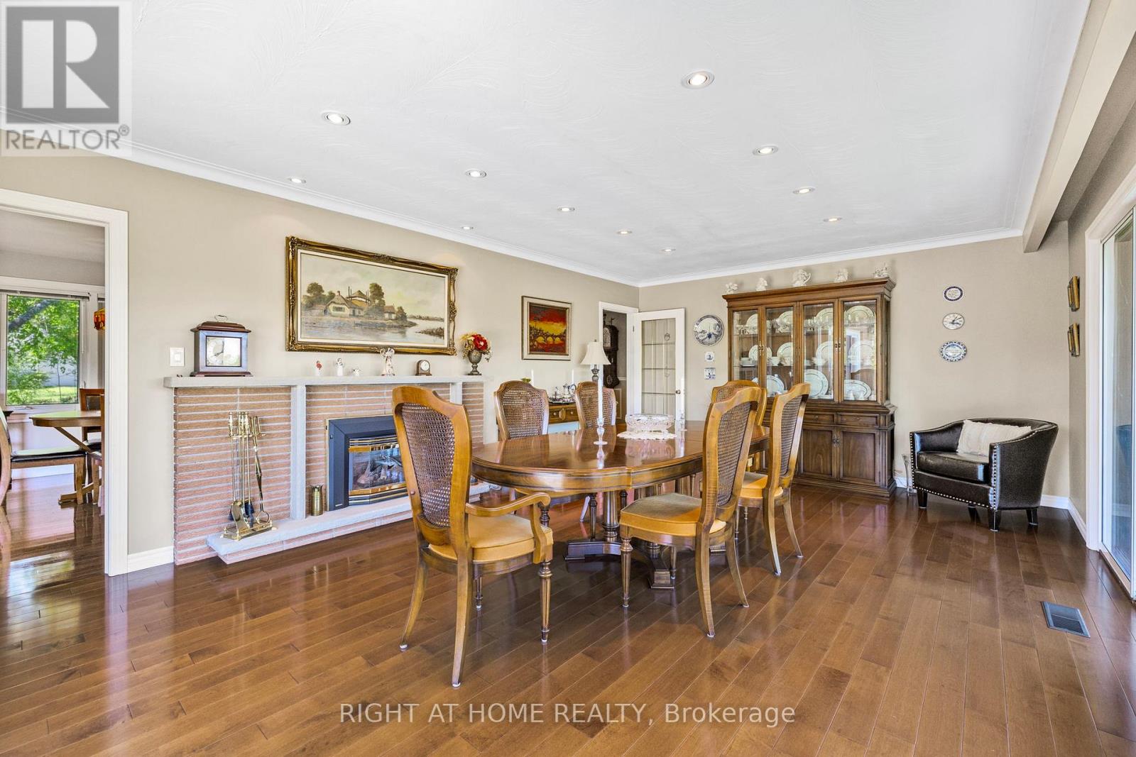 42 Valleyview Road, Brampton, Ontario  L6Z 4P9 - Photo 14 - W12194695