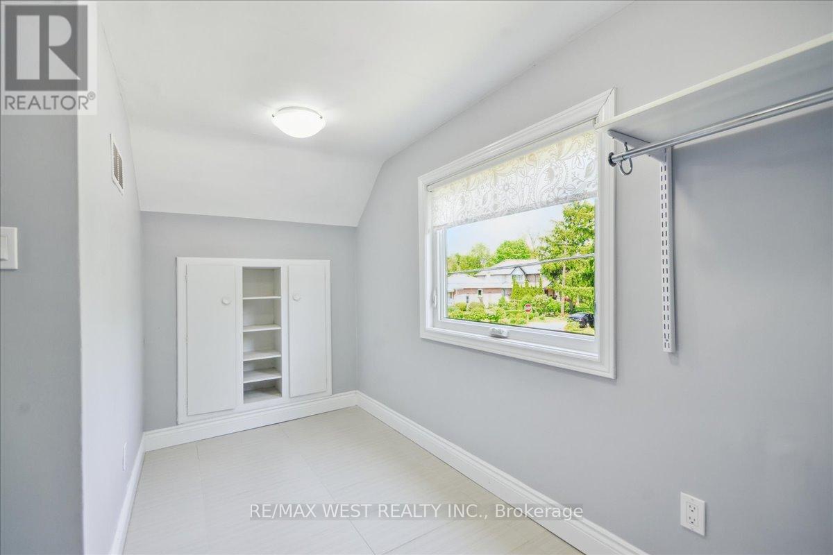 468 Lynd Avenue, Mississauga, Ontario  L5G 2L6 - Photo 11 - W12192833