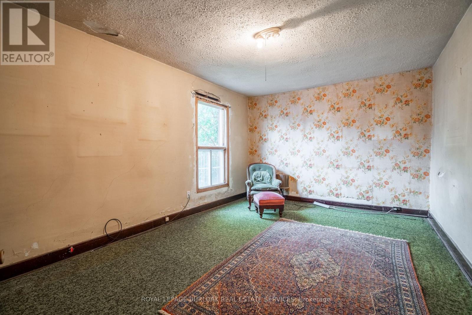 18 Scarlett Road, Toronto, Ontario  M6N 4K1 - Photo 14 - W12197069