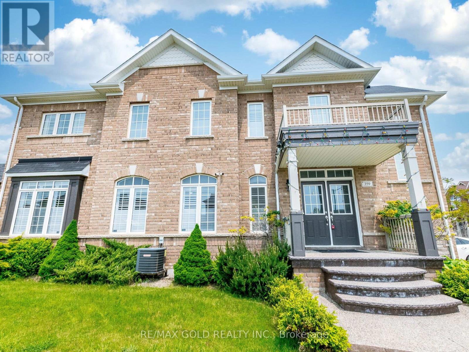 359 Robert Parkinson Drive, Brampton, Ontario  L7A 4C9 - Photo 1 - W12197080