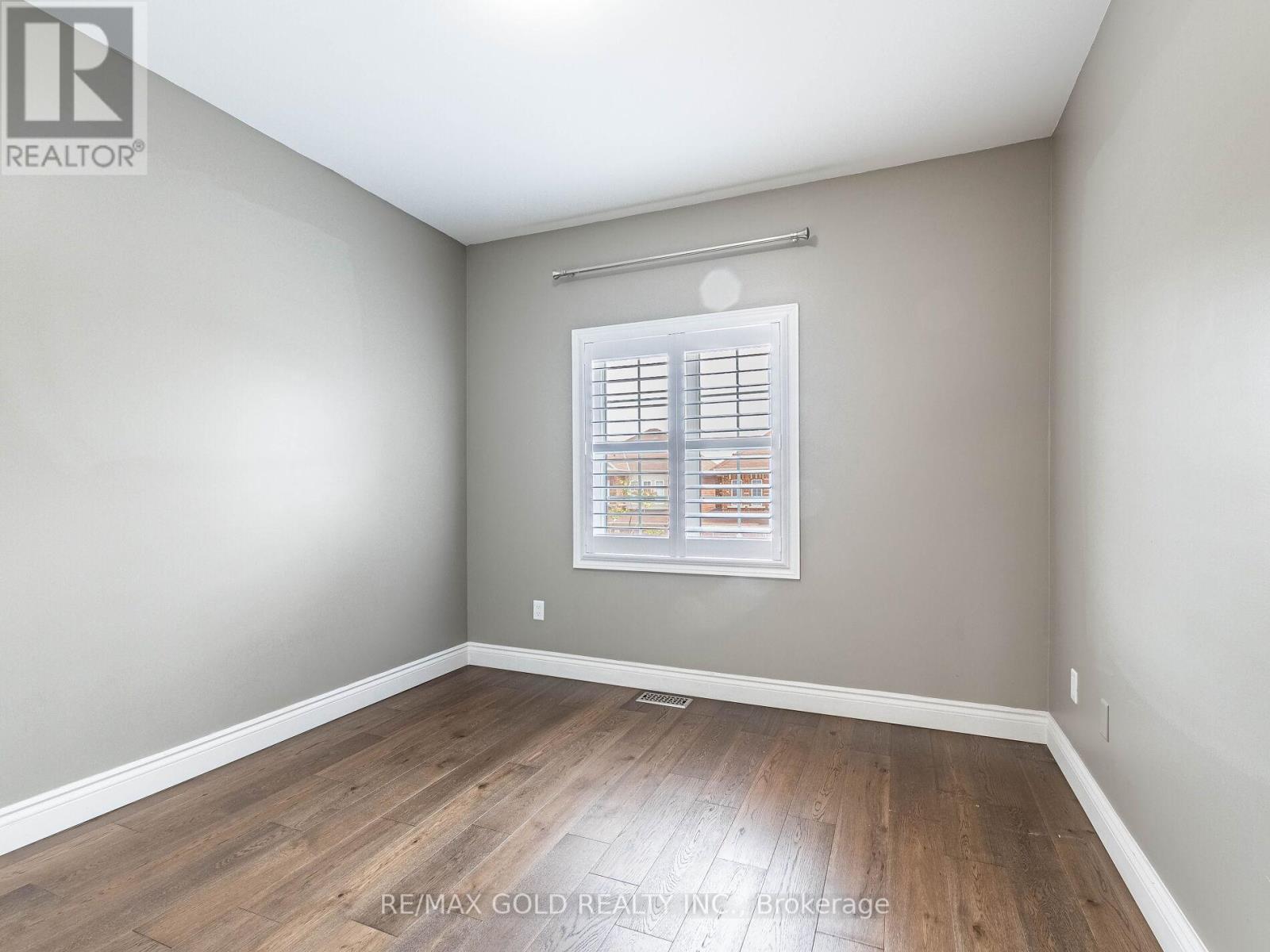 359 Robert Parkinson Drive, Brampton (Northwest Brampton), Ontario  L7A 4C9 - Photo 37 - W12197080