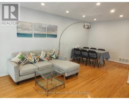 MAIN - 454 FENDALTON STREET, Mississauga, Ontario