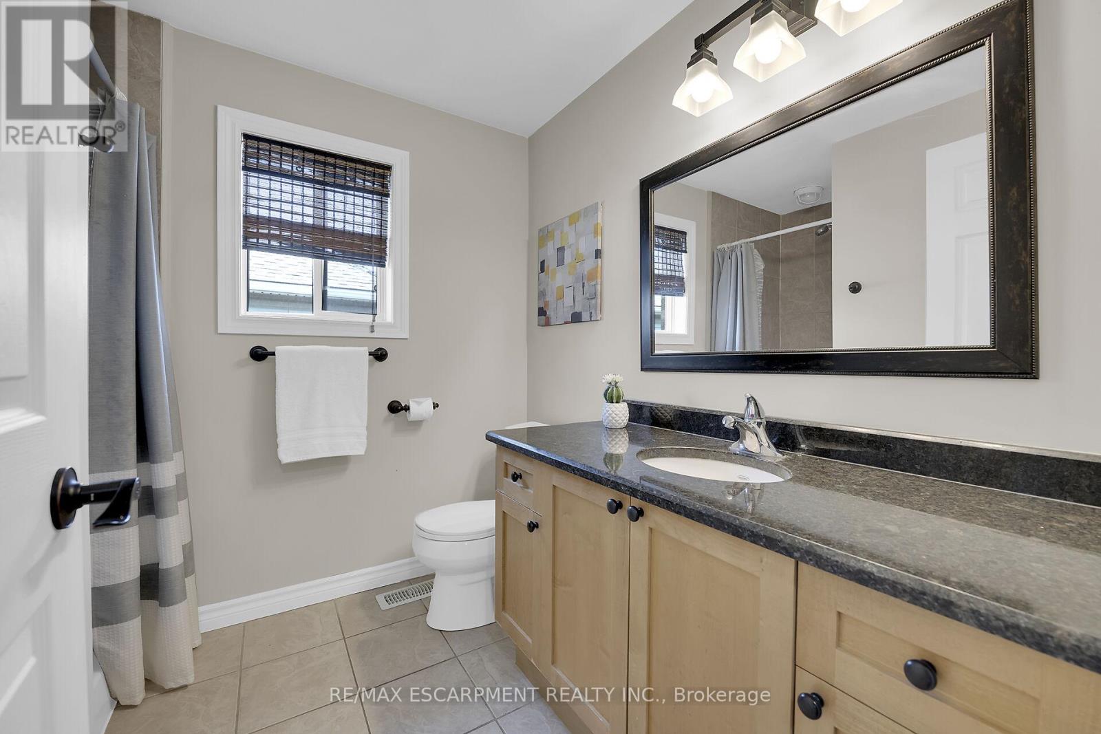 227 Mcnichol Drive, Cambridge, Ontario  N1P 1J3 - Photo 31 - X12197047