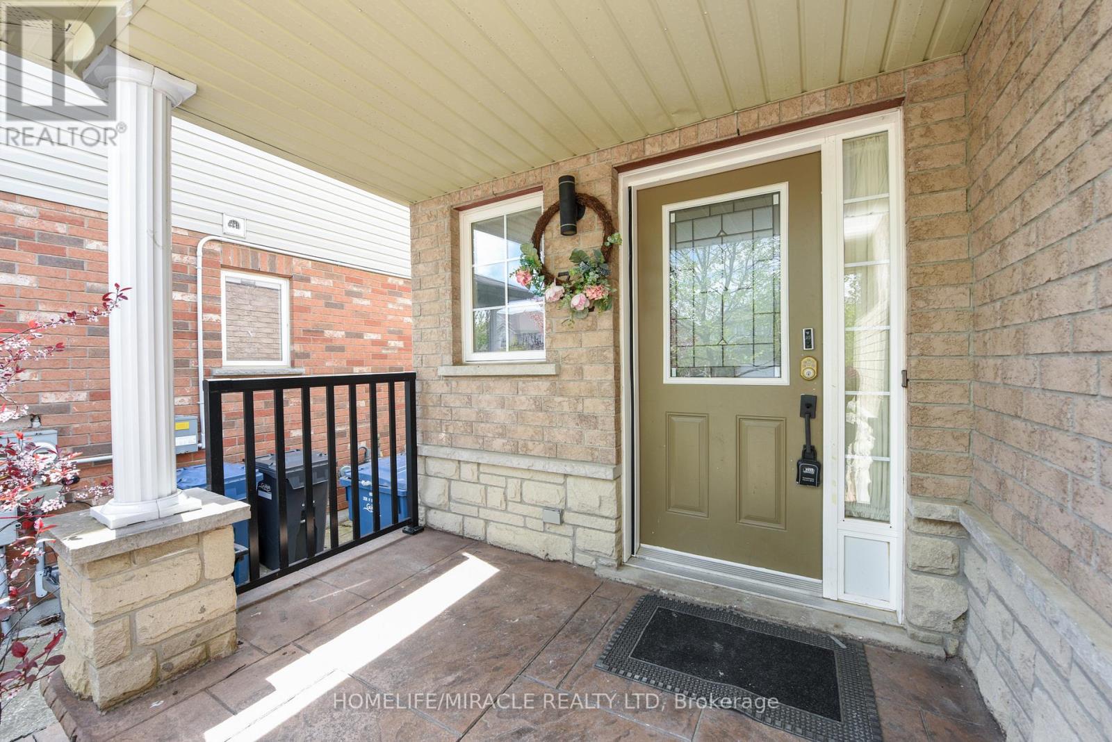 32 Vipond Street, Guelph, Ontario  N1E 0H3 - Photo 4 - X12197095