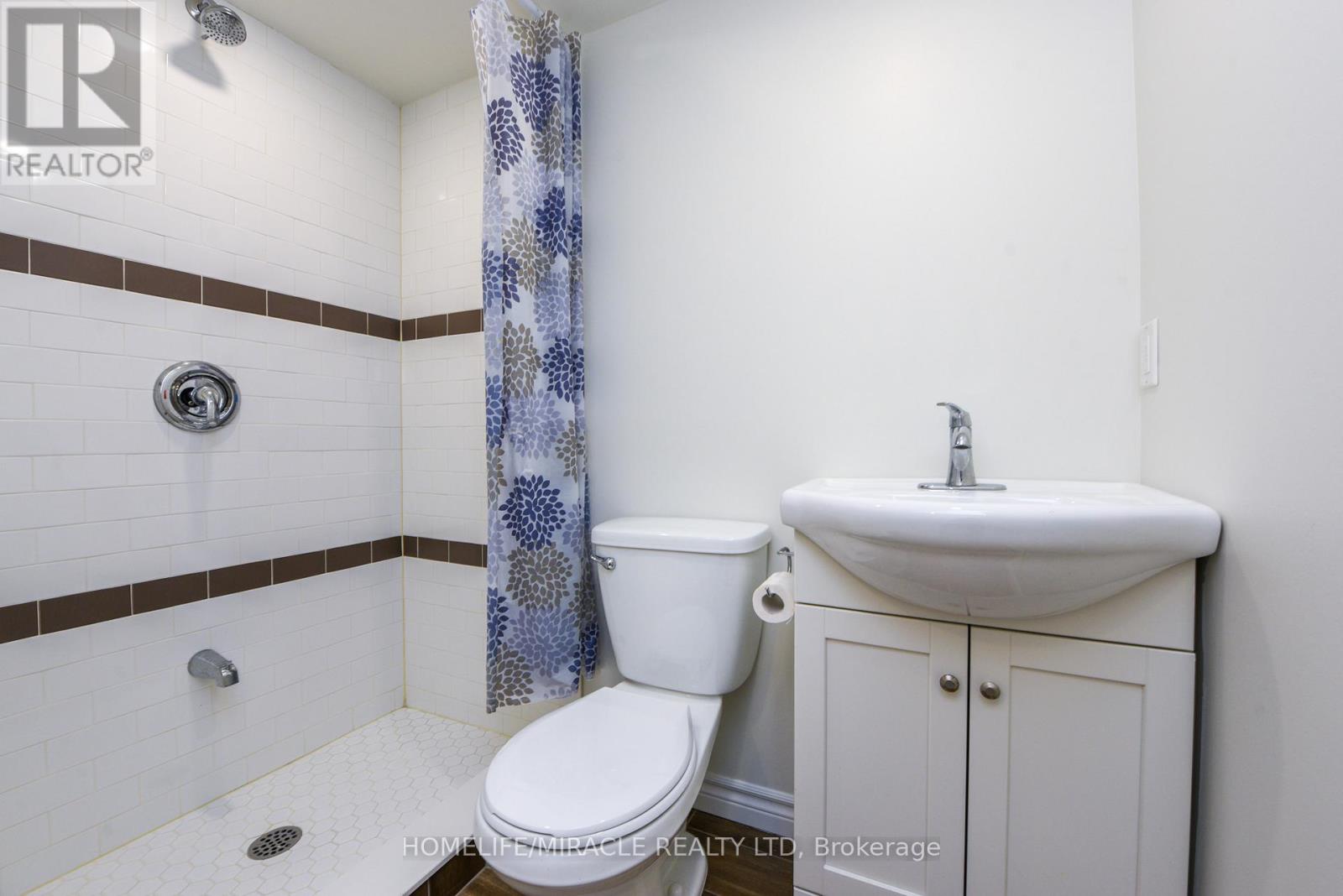 32 Vipond Street, Guelph, Ontario  N1E 0H3 - Photo 43 - X12197095