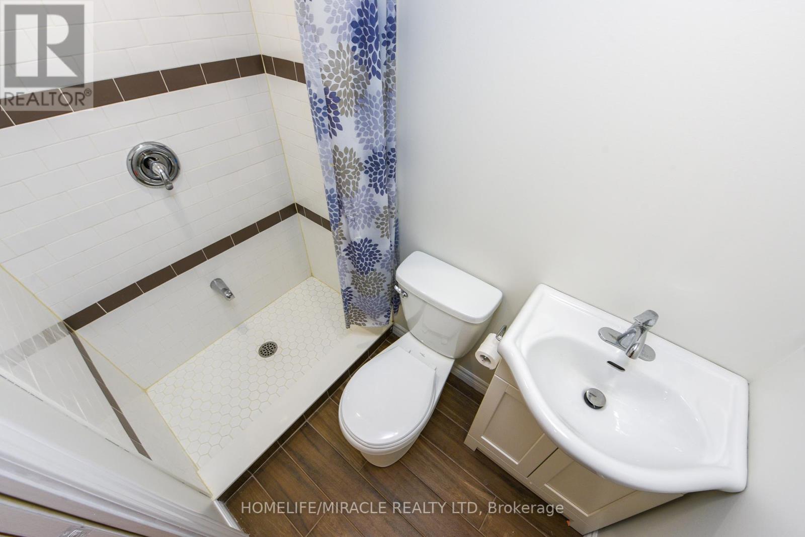 32 Vipond Street, Guelph, Ontario  N1E 0H3 - Photo 44 - X12197095