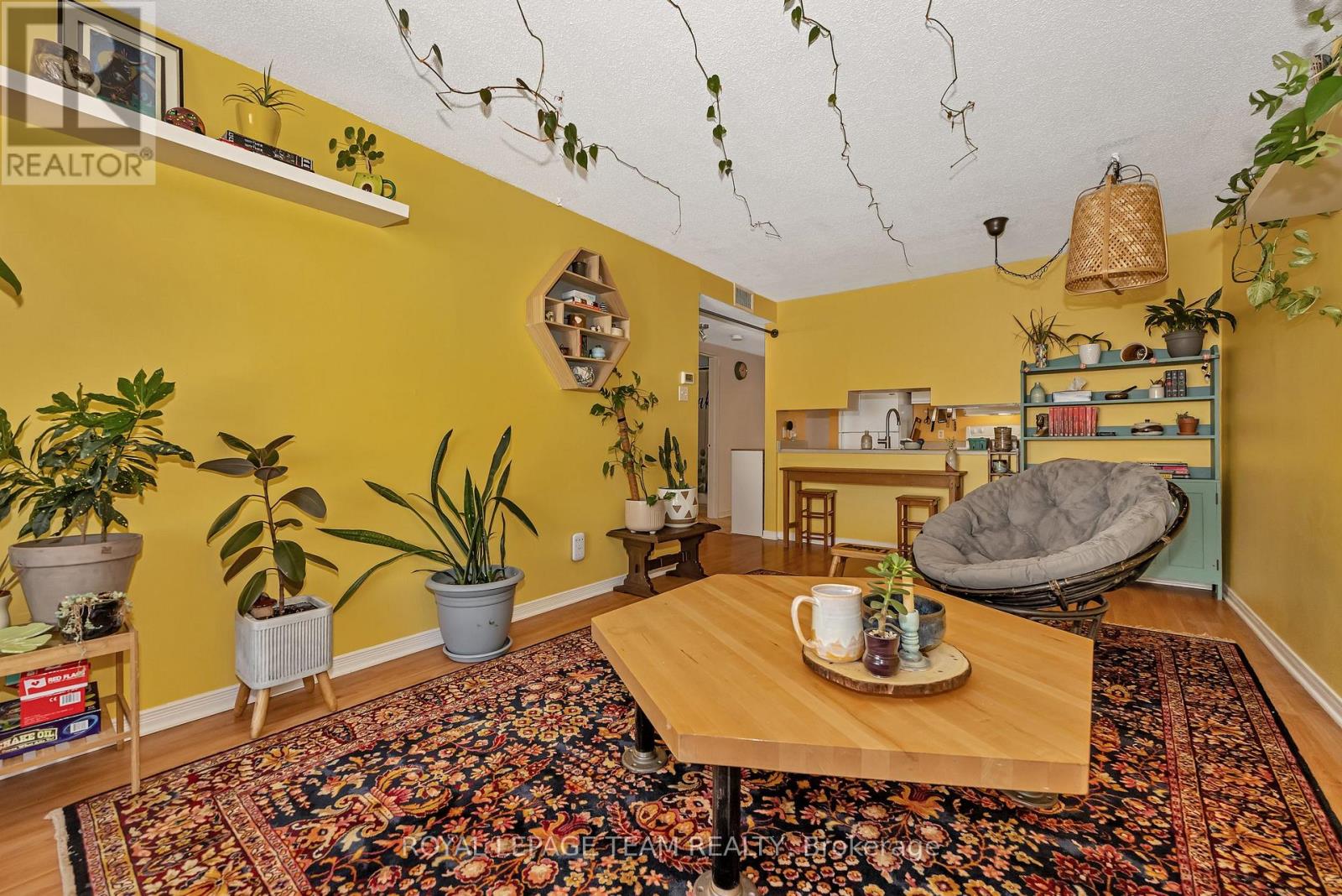 307 - 202 Hinchey Avenue, Ottawa, Ontario  K1Y 1L7 - Photo 8 - X12197105