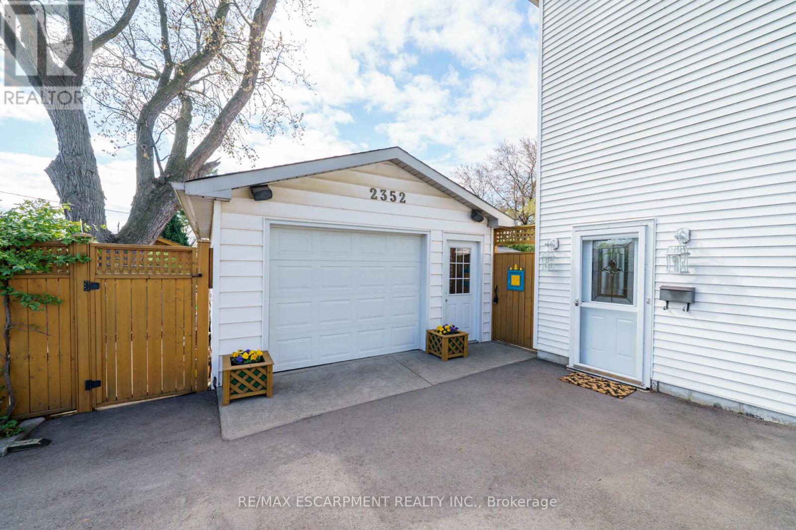 2352 Brinell Avenue, Burlington, Ontario  L7R 3P5 - Photo 42 - W12120693