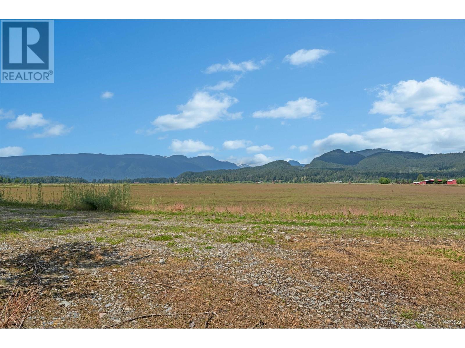 22288 136 Avenue, Maple Ridge, British Columbia  V4R 2P7 - Photo 2 - R3011642