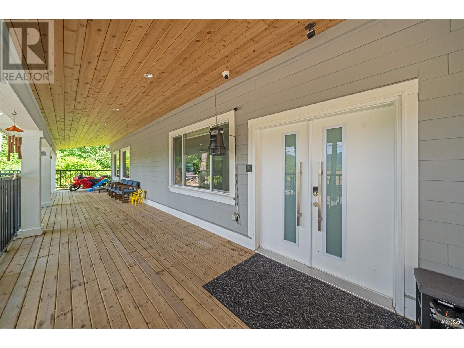 22288 136 Avenue, Maple Ridge, British Columbia  V4R 2P7 - Photo 31 - R3011642