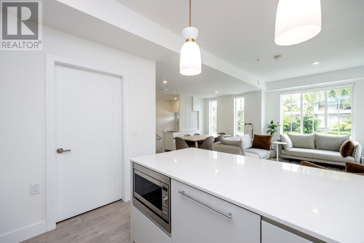 918 W 49 Avenue, Vancouver, British Columbia  V5W 2H5 - Photo 17 - R3011667