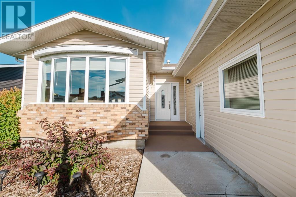 6210 39 Avenue, Stettler, Alberta  T4K 1G1 - Photo 40 - A2212339