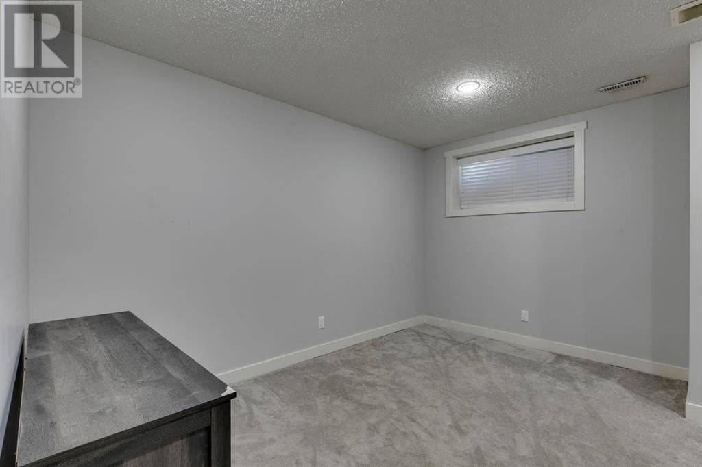 105 Copperpond Landing Se, Calgary, Alberta  T2Z 1G6 - Photo 20 - A2224926