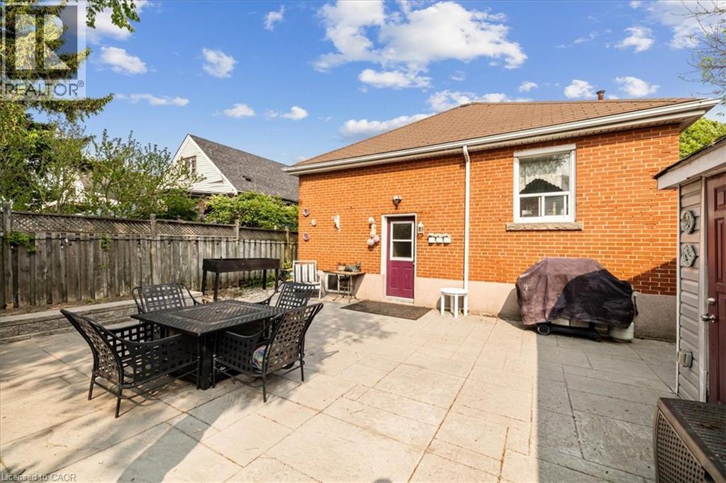 276 East 37th Street, Hamilton, Ontario  L8V 4B3 - Photo 29 - 40737741