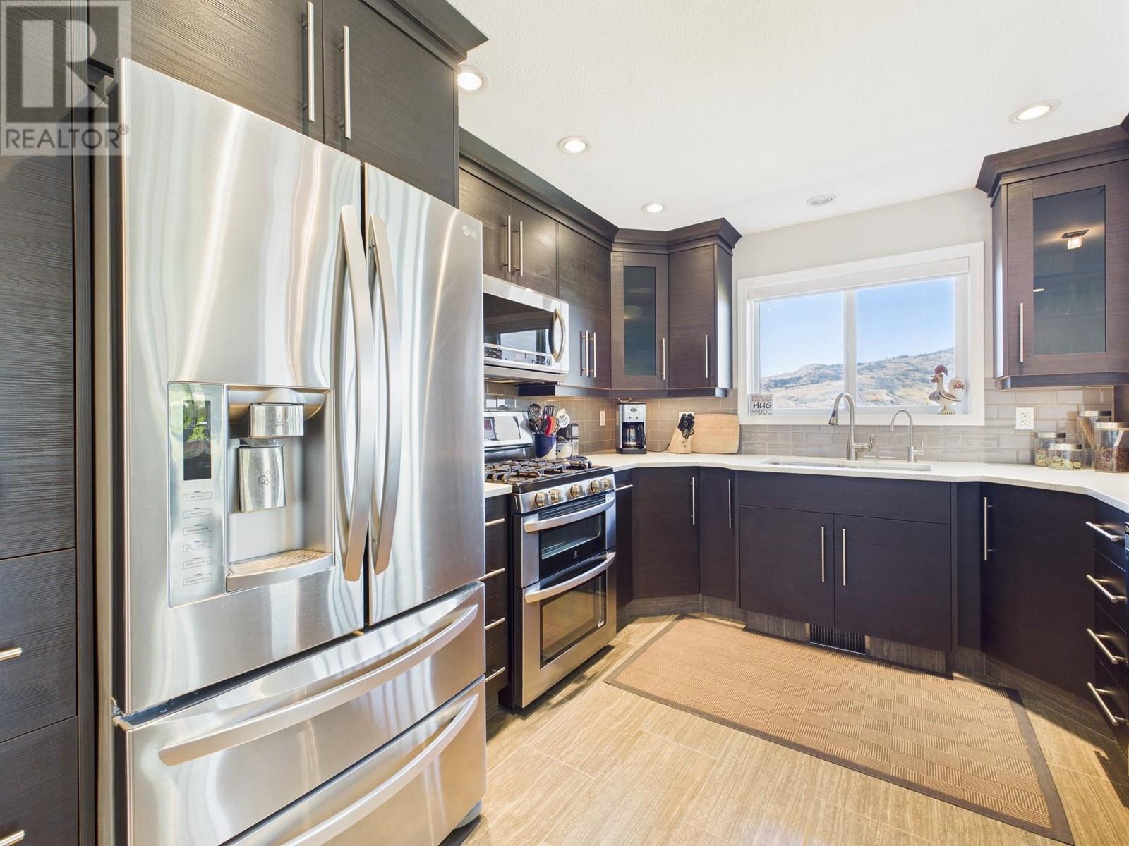 3320 36th Avenue, Osoyoos, British Columbia  V0H 1V6 - Photo 7 - 10350288