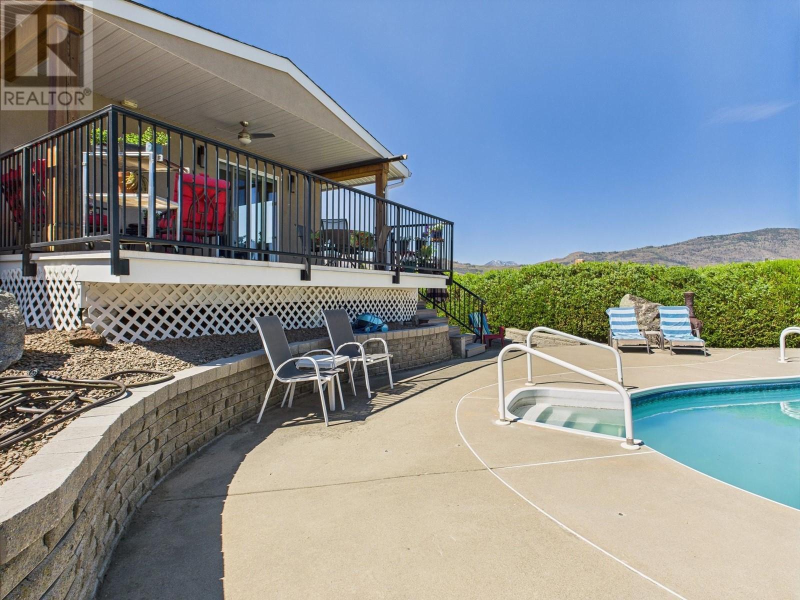 3320 36th Avenue, Osoyoos, British Columbia  V0H 1V6 - Photo 3 - 10350288