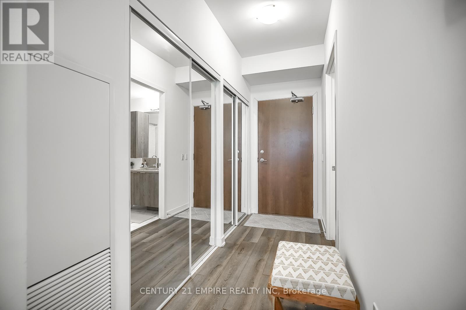 1805 - 38 Iannuzzi Street, Toronto, Ontario  M5V 0S2 - Photo 4 - C12197120