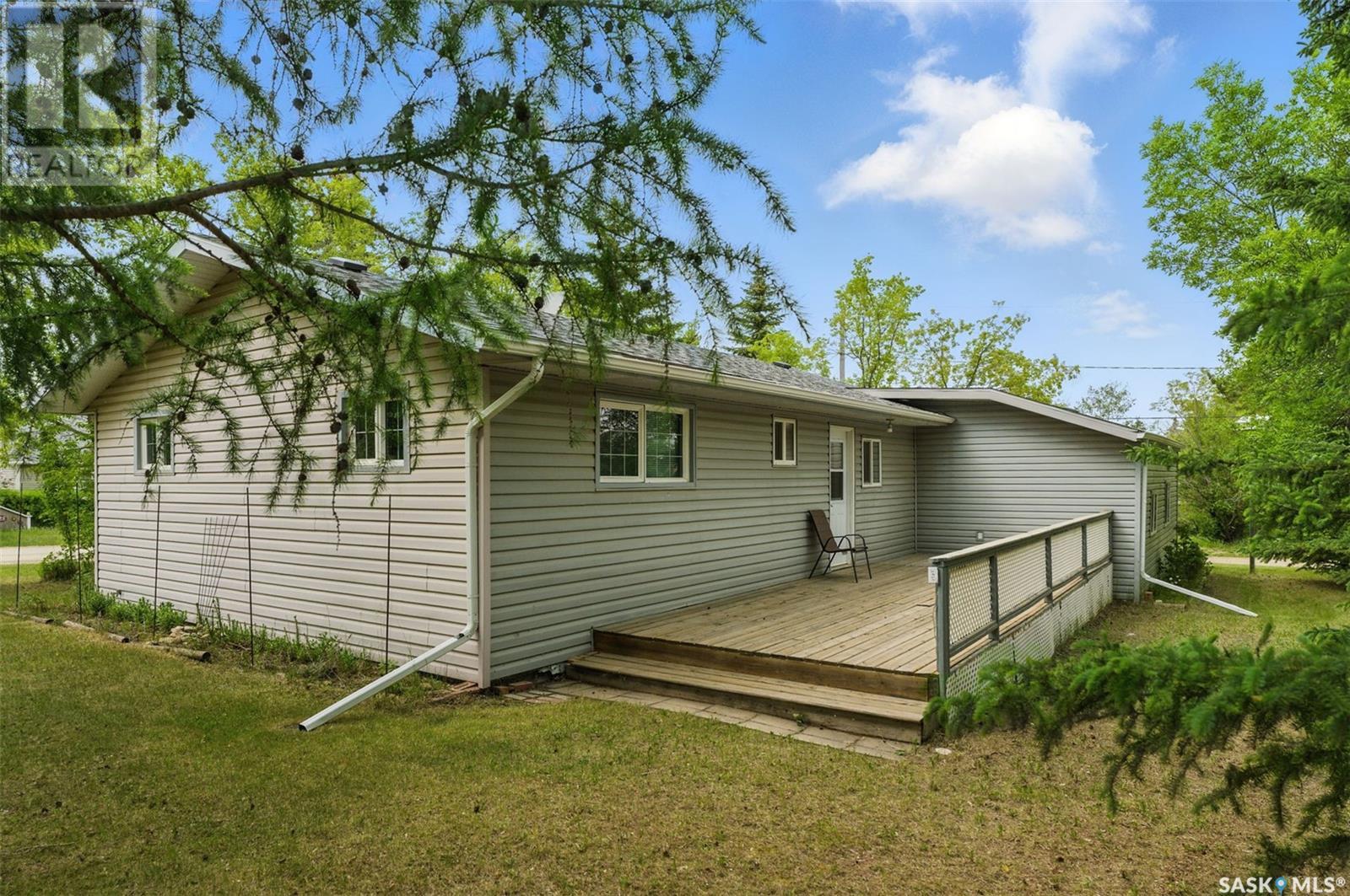 301 Cumming Avenue, Manitou Beach, Saskatchewan  S0K 4T1 - Photo 23 - SK008213