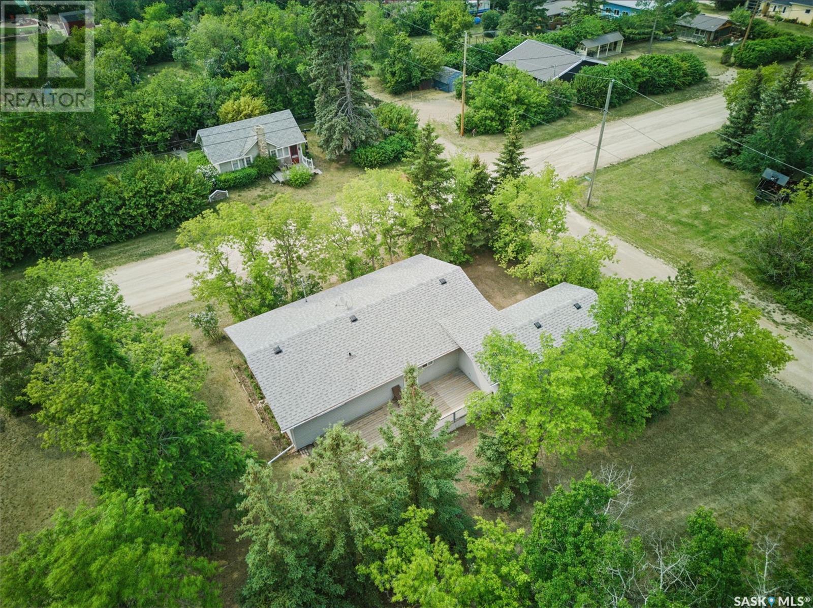 301 Cumming Avenue, Manitou Beach, Saskatchewan  S0K 4T1 - Photo 38 - SK008213